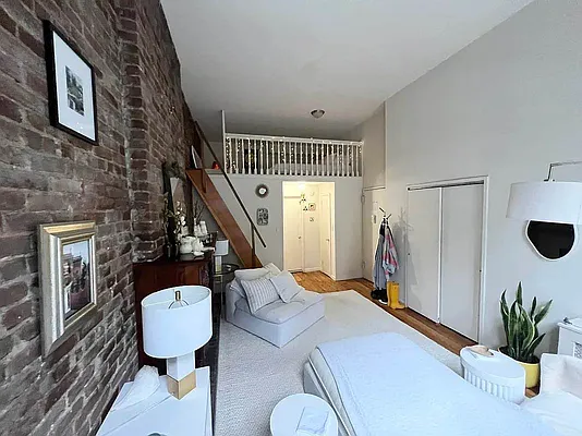 Rented by Guidance Realty Corp. | media 2