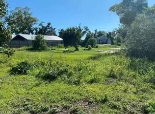 2600 E 1st Plz, Panama City, FL 32401