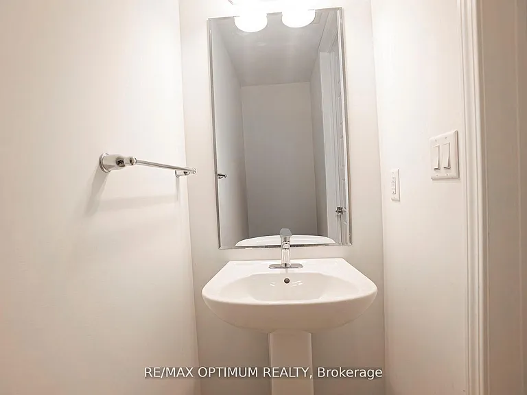 167 Keppel Cir — Photo 12