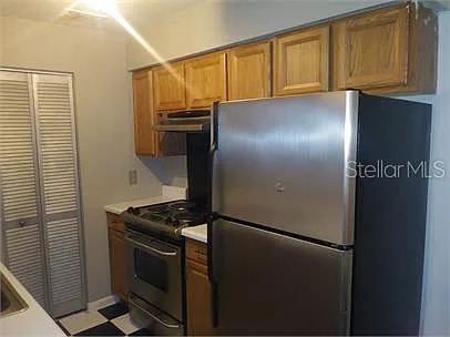 1723 SW 68th Ter — Photo 9