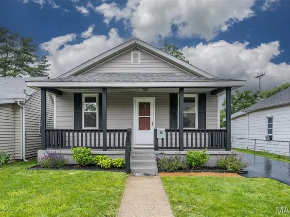 119 W Penning Ave, Wood River, IL 62095