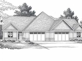 3803 Patio Ln SW, Rochester, MN 55902