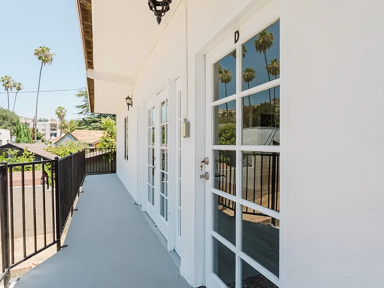 408 Spencer St #D — Photo 10