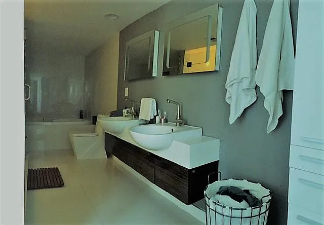 2557 Trapp Ave — Photo 16