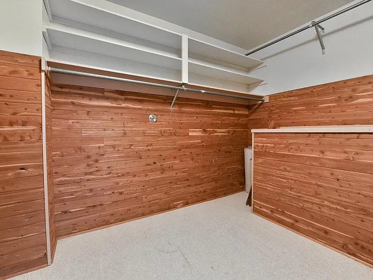 659 Dillon Dr — Photo 16