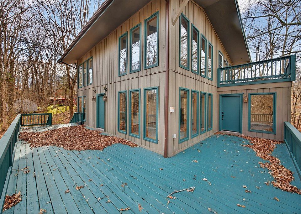 10th image of 2400 Burgess Falls Rd