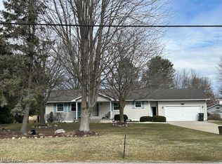 51532 Garfield Rd, Wakeman, OH 44889