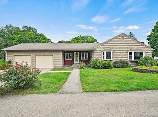 8 Gould St, Millbury, MA 01527