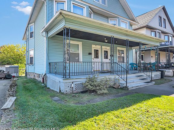 3rd image of 742-744 N Bromley Ave