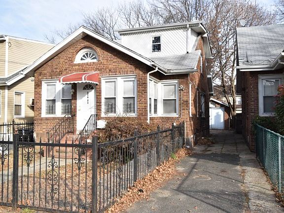 2nd image of 11621 199th St