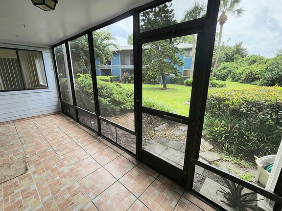 screened in Porch
