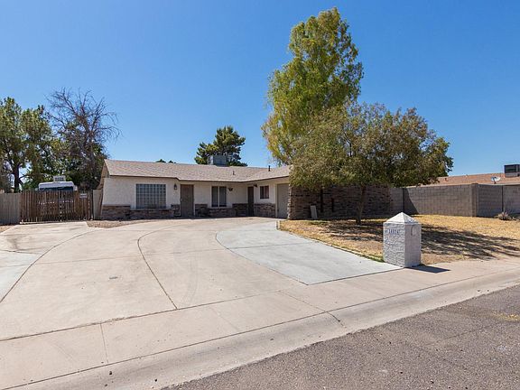 2nd image of 14034 N 38th Dr