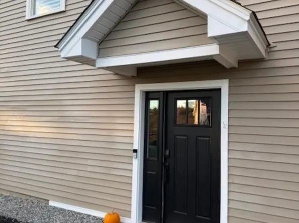 24 John Hardie Way, Chichester, NH 03258