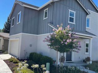 4381 Silver Cedar Ln, Sacramento, CA 95834