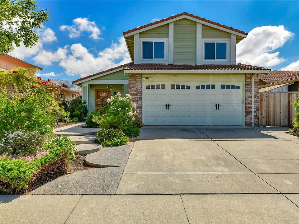 1st image of 3236 Whispering Elm Ct