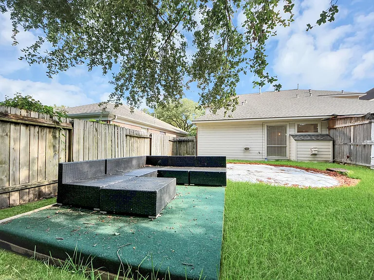13515 Scarab Dr — Photo 21
