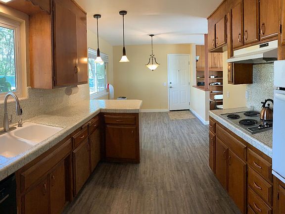 4th image of 11592 Peoria Rd