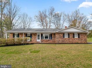 805 Cindy Ln, Westminster, MD 21157