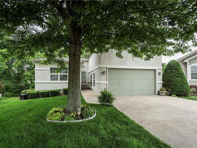816 NE Sonora Valley Cir, Blue Springs, MO, 64014