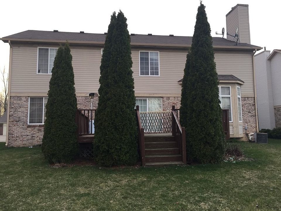 2nd image of 21717 Hildebrandt Dr #107