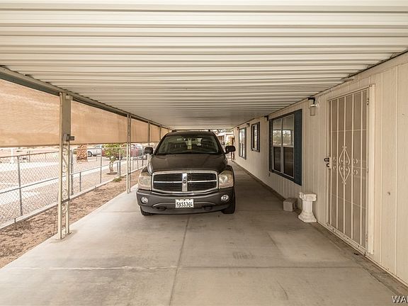 5th image of 4562 E Park Drive