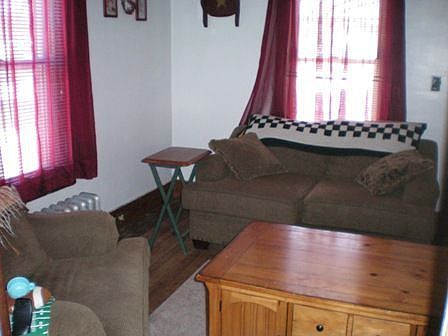 2nd image of 292 Adams St
