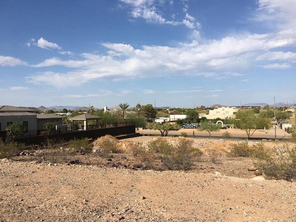 1st image of 19605 N 39th Dr