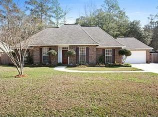 411 Westwood Dr, Mandeville, LA 70471
