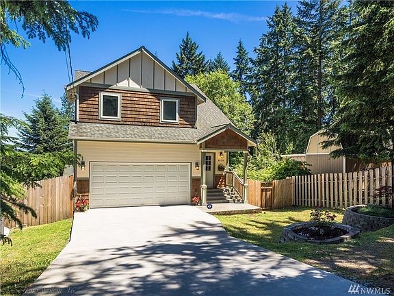 2nd image of 4450 Forest Dr NE