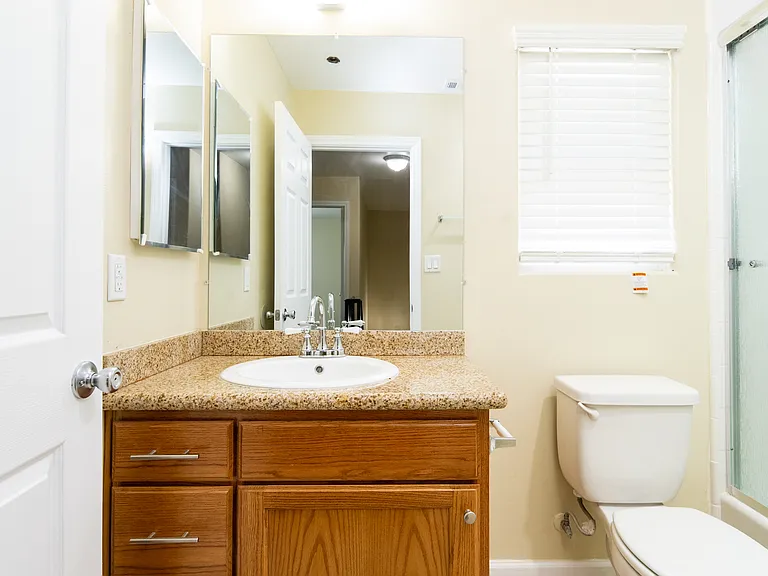 940 S Montebello Blvd #A — Photo 22