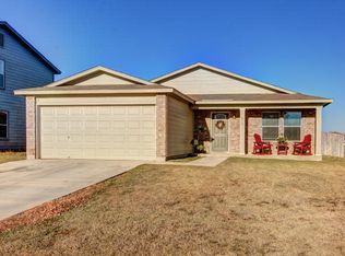 616 NW Crossing Dr, New Braunfels, TX 78130