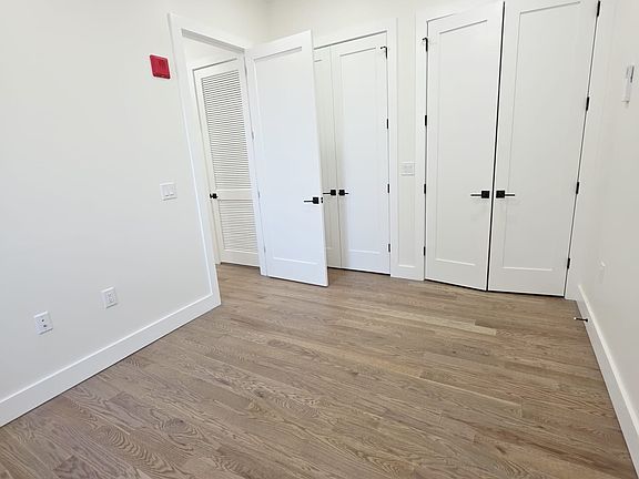 5th image of 40 Lembeck Ave #11
