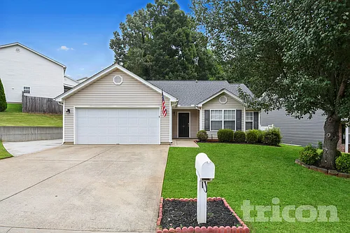 110 Kingscreek Dr Photo 1
