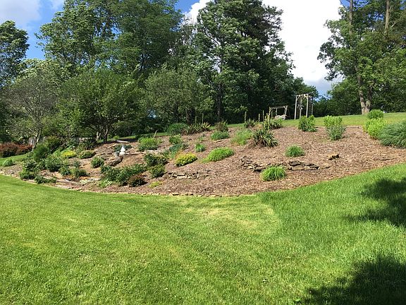 2nd image of 132 Brady Dr