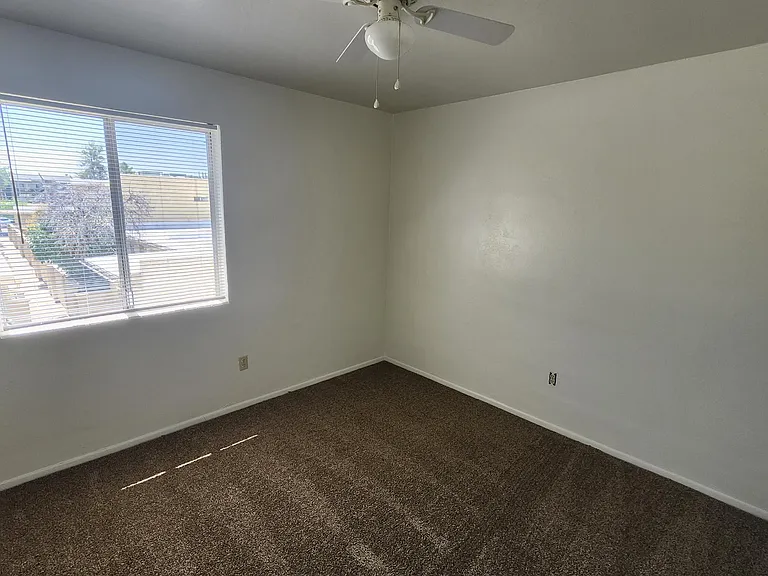 810 S Kolb Rd #3 — Photo 10