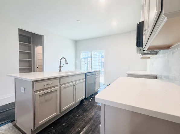 15885 Flying Cloud Aly, Midlothian, VA 23113