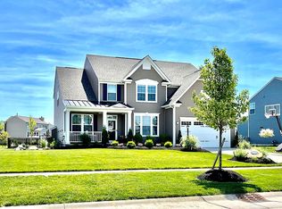 9373 Winfield Ln, North Ridgeville, OH 44039