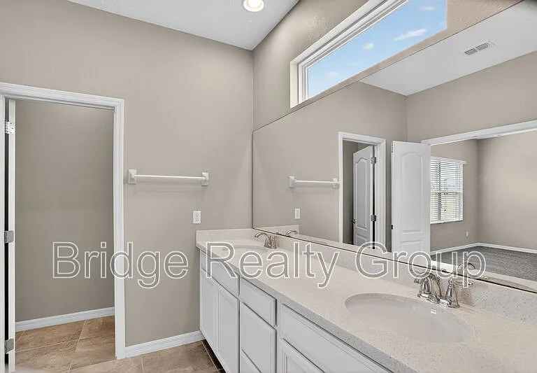 15166 Newtonia St — Photo 27