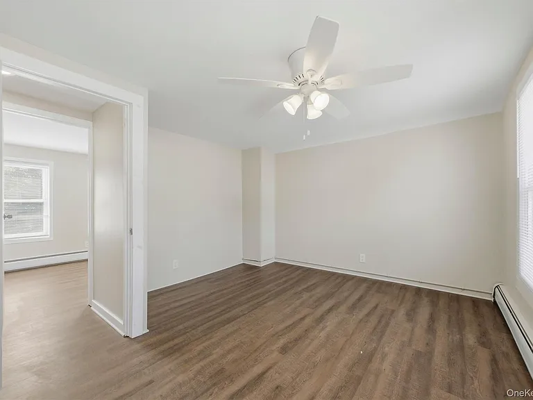 30 Center St — Photo 14
