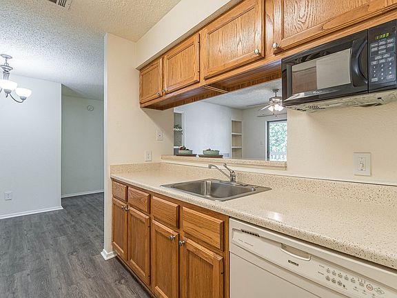 Keystone Apartments general photo