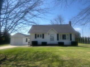 724 Lytle Ave, Harbor Beach, MI 48441