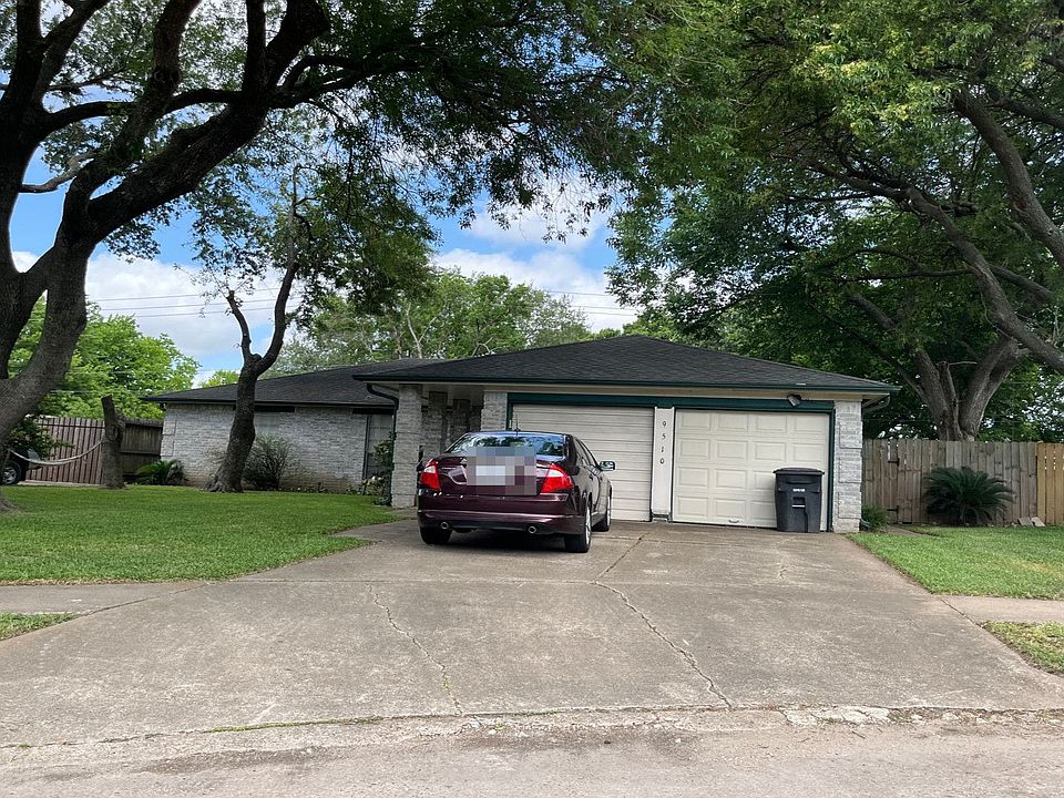 1st image of 9510 Huntington Hill Dr