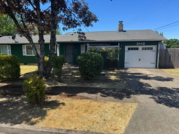 2442 Dornoch St, Springfield, OR 97477
