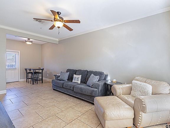 3rd image of 226 Parrott Dr Unit 104