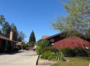 5732 W Robinwood Ave, Visalia, CA 93291