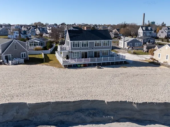 51-51R Freeman St, Sandwich, MA 02563