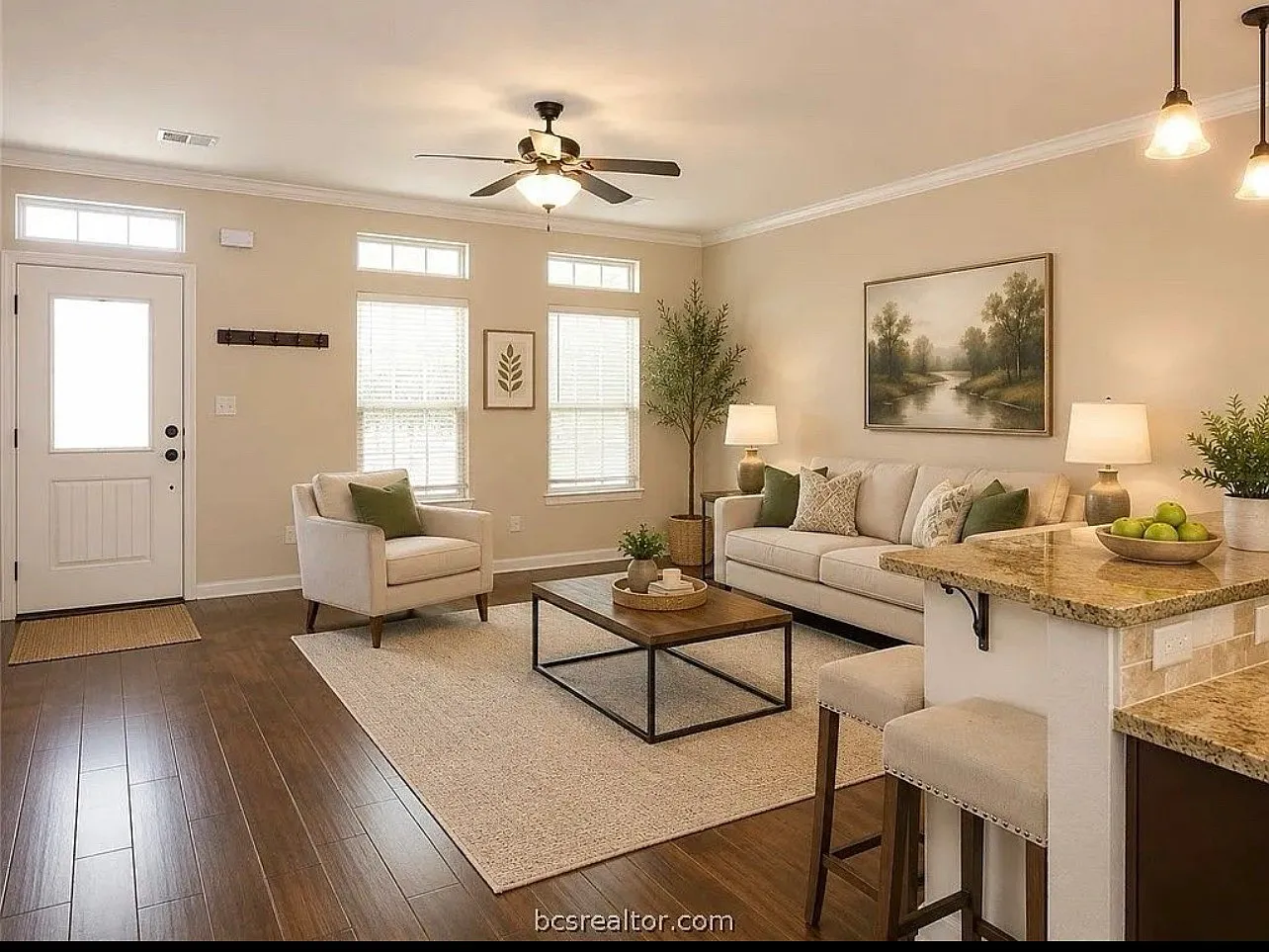 405A Ash St E — Photo 3