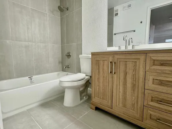 11544 Westwood Blvd APT 1311, Orlando, FL 32821