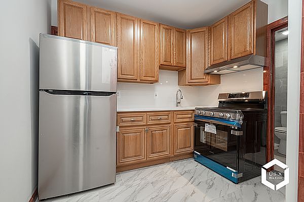 1st image of 28 E 31st St #1B