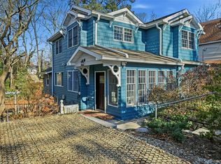 44 Bayberry Drive, Huntington, NY 11743